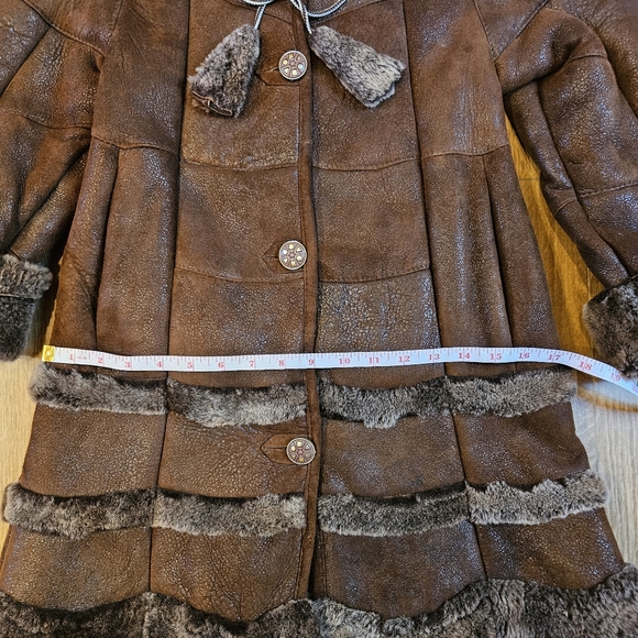 Children's sheepskin coat - Picture 13 of 14